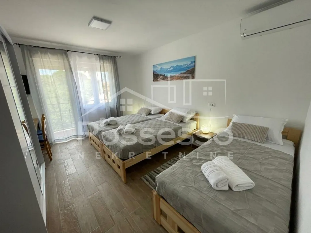 kuća prodaja plomin 270 m2 - slika 10