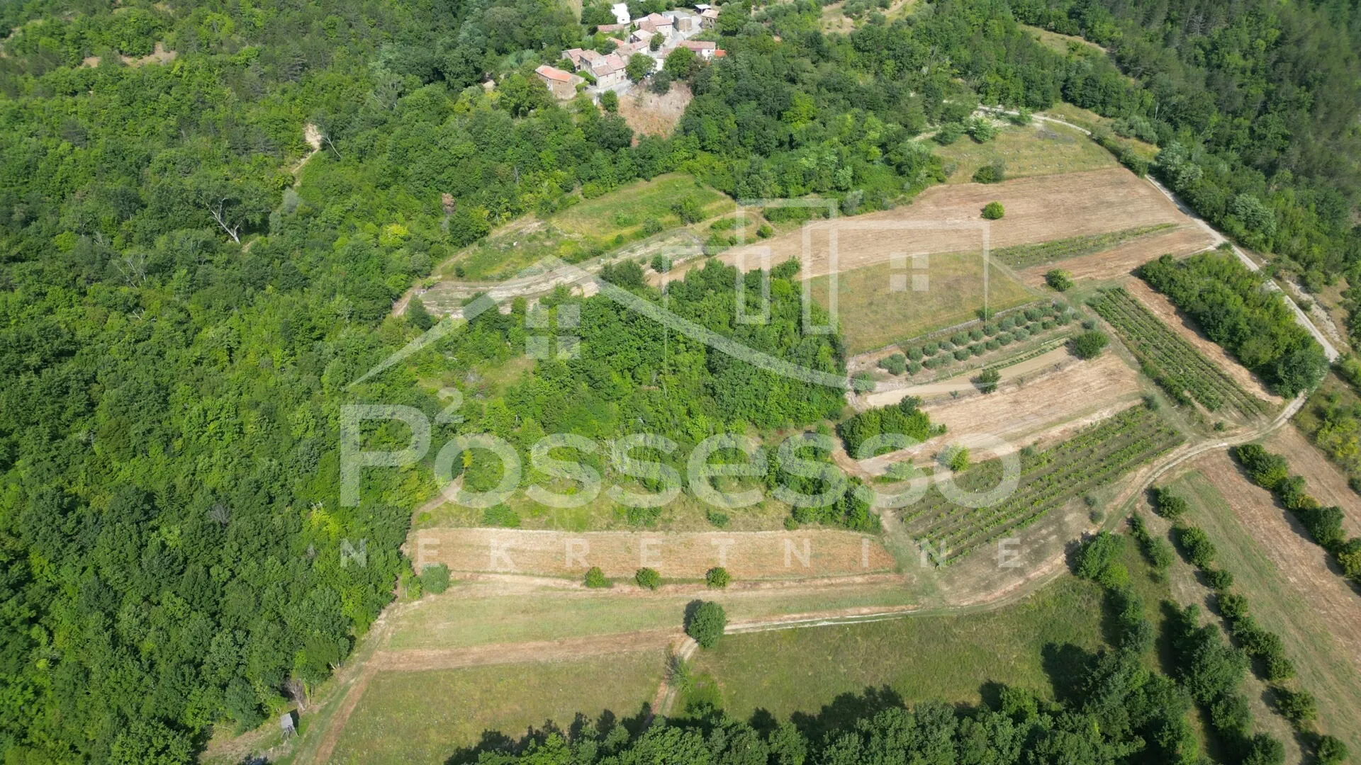 zemljište prodaja vrh 2121 m2 - slika 10