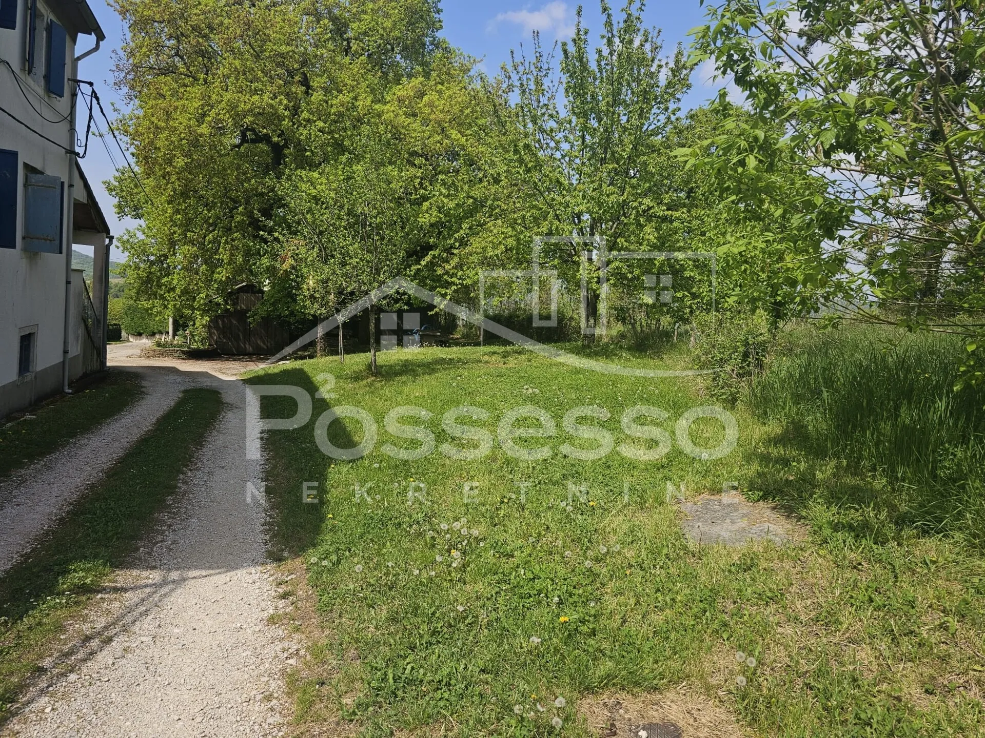 kuća prodaja motovun 280 m2 - slika 2