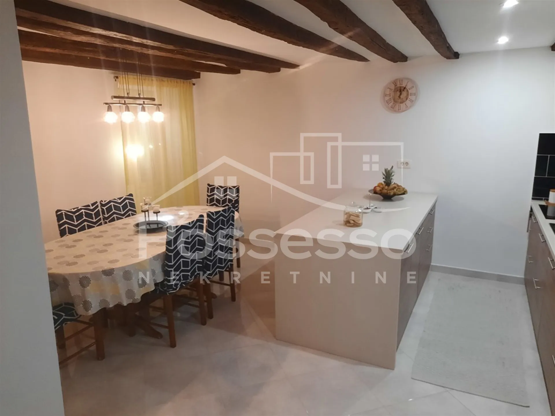 kuća prodaja buzet 136 m2 - slika 2
