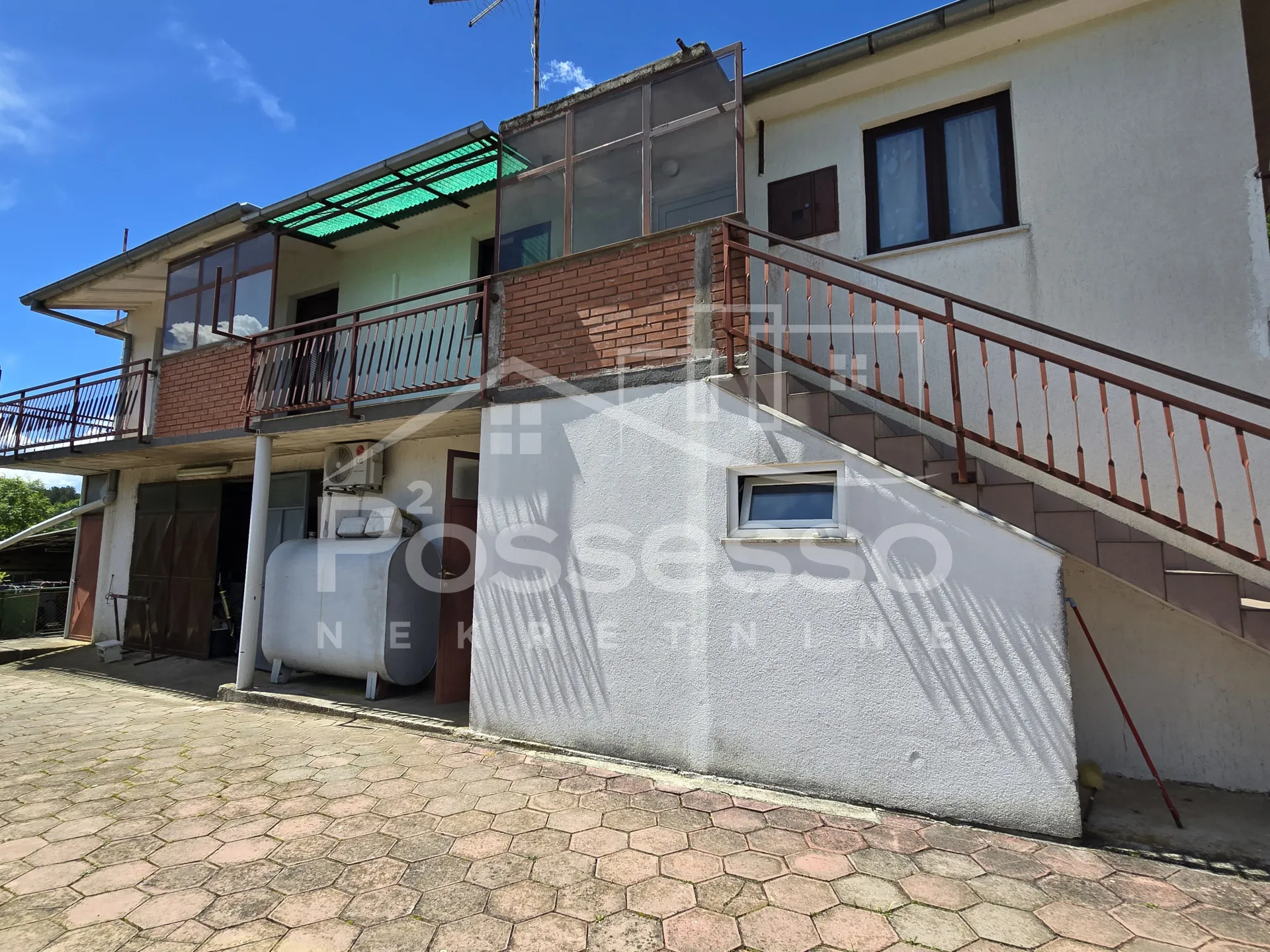kuća prodaja buzet 354 m2 - slika 6
