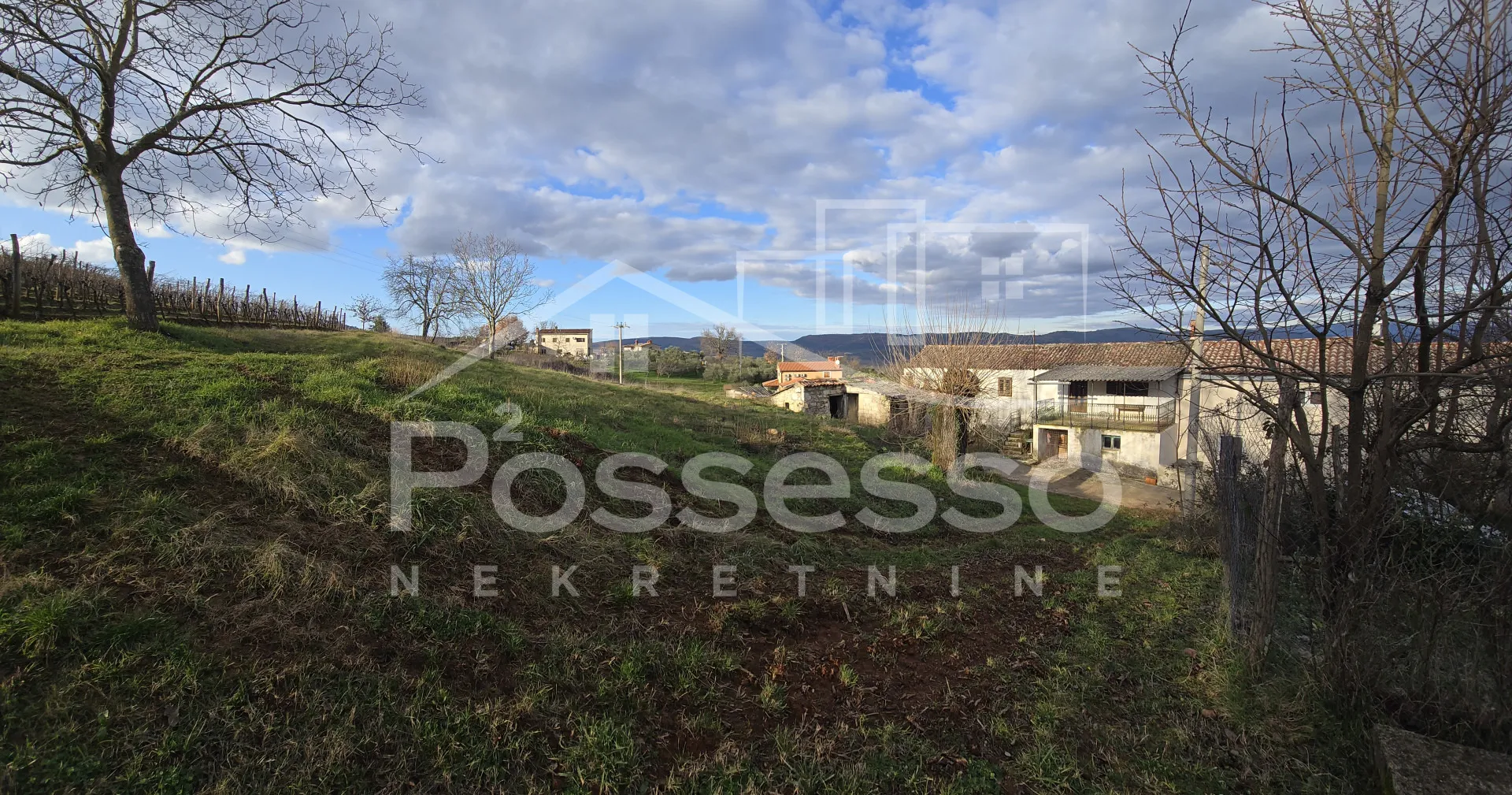 kuća prodaja karojba 172 m2 - slika 8