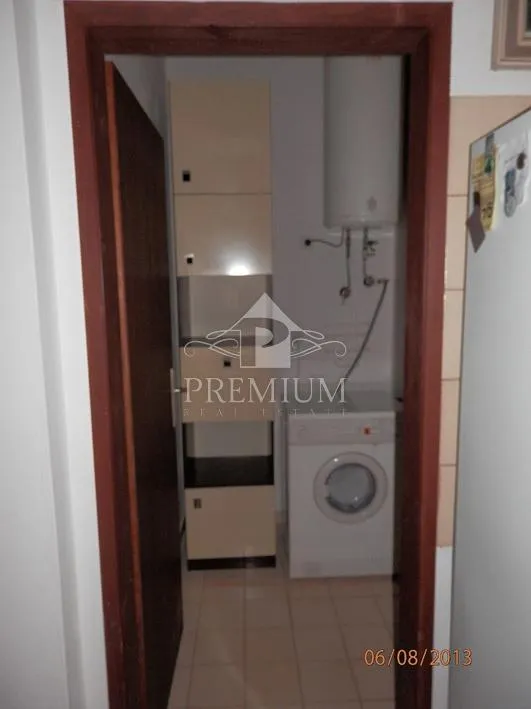 prizemna kuća sa vrtom u blizini mora - slika 17
