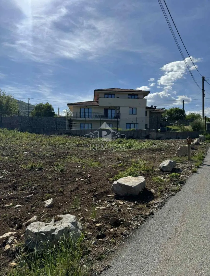 građevinsko zemljište sa lokacijskom dozvolom - slika 4