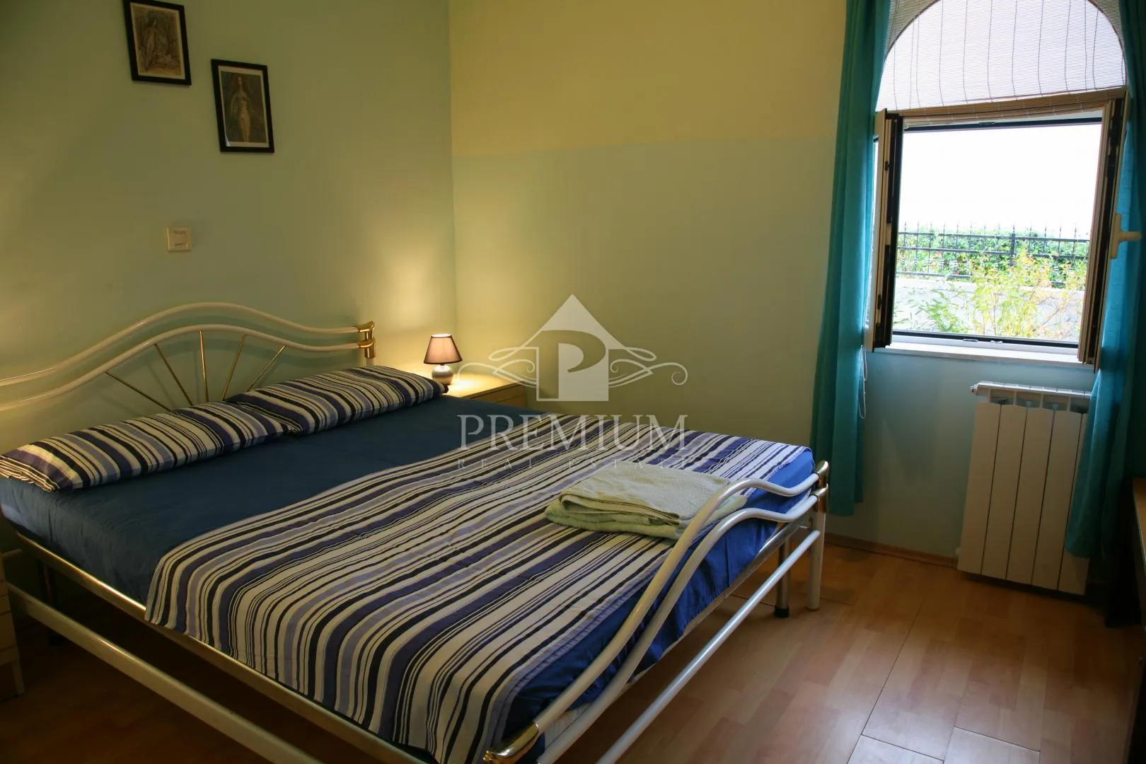 stan u prizemlju 44 m2, blizina mora, pogled - slika 16