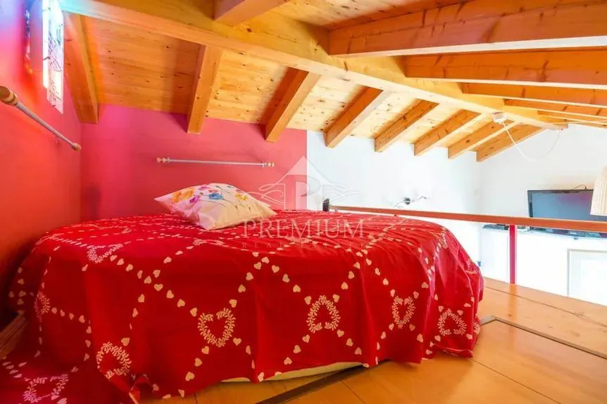 kuća na litici iznad mora, rijetkost u ponudi!!! - slika 36