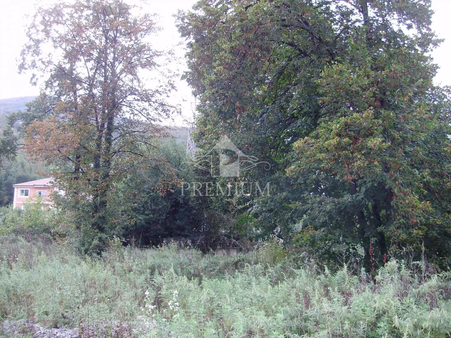građevinsko zemljište 1578 m2, mirna lokacija - slika 4