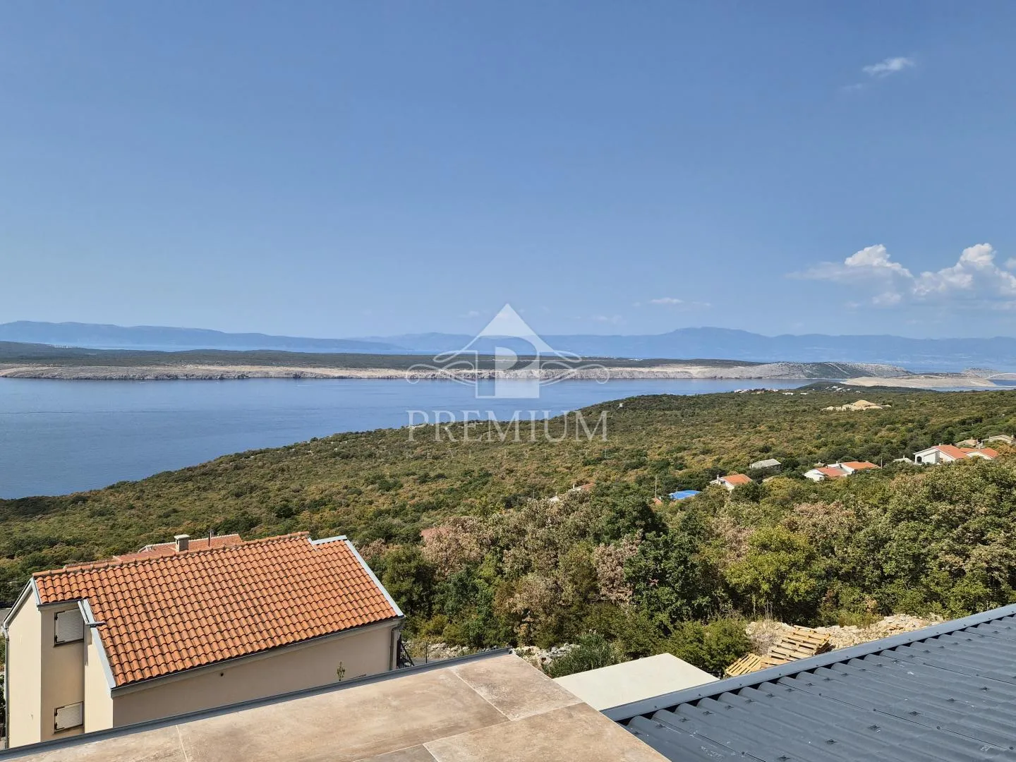 moderna novogradnja sa bazenom, pogled, garaža - slika 35