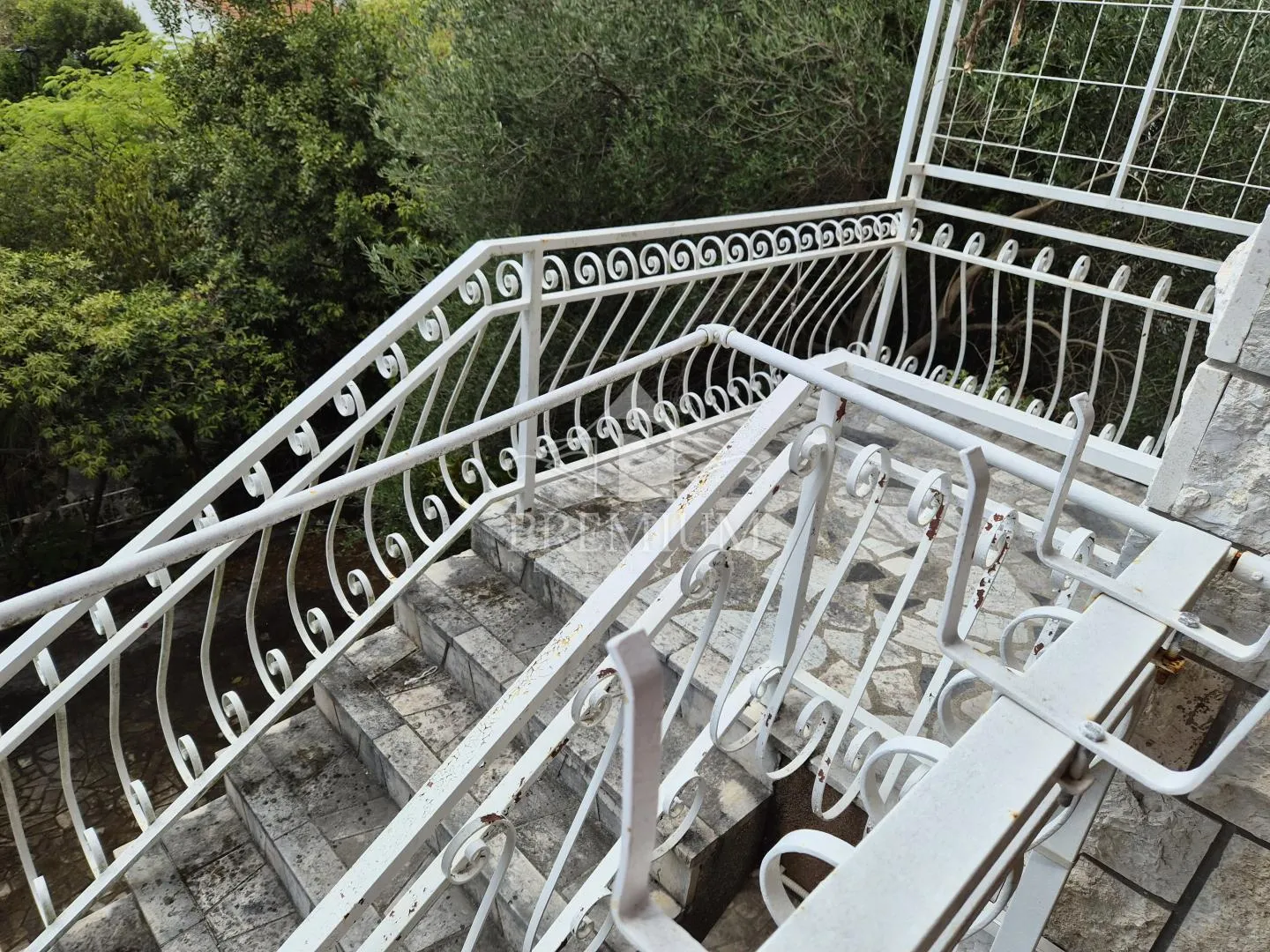 kuća pogodna za turizam - slika 10