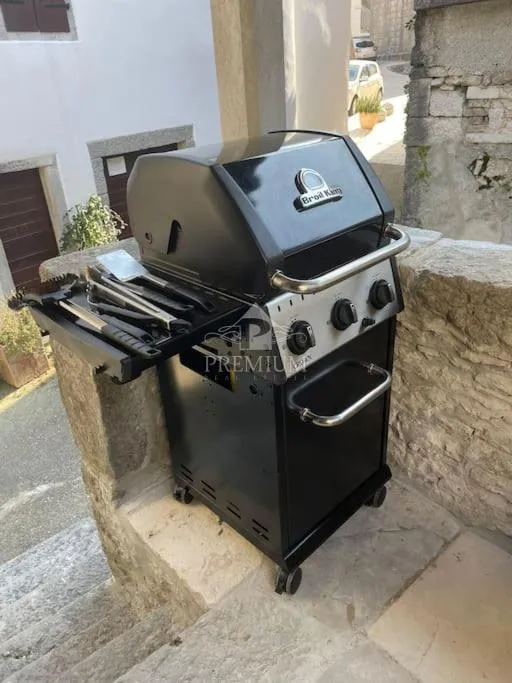 obnovljena stara kamena kuća - slika 29