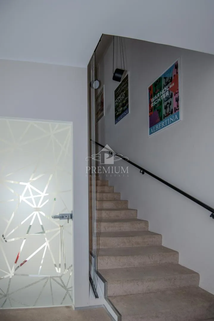 penthouse u novogradnji sa čarobnim pogledom - slika 43