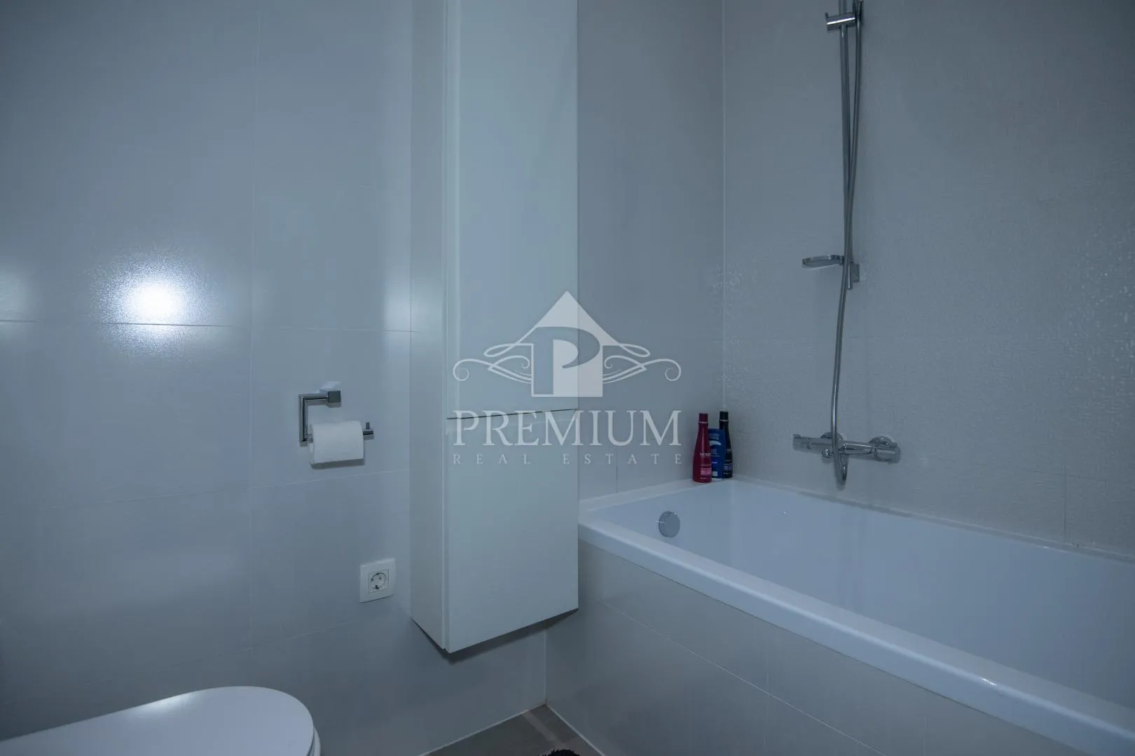 penthouse u novogradnji sa čarobnim pogledom - slika 21