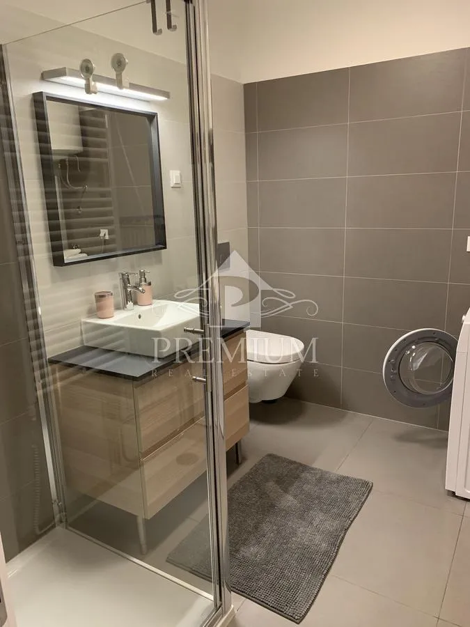 apartman na mirnoj lokaciji, novogradnja, parking, pogled - slika 10