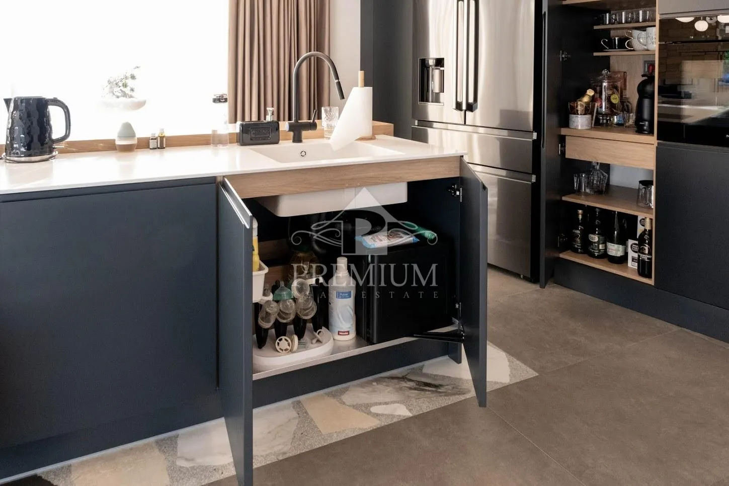 penthouse u novogradnji sa čarobnim pogledom - slika 44