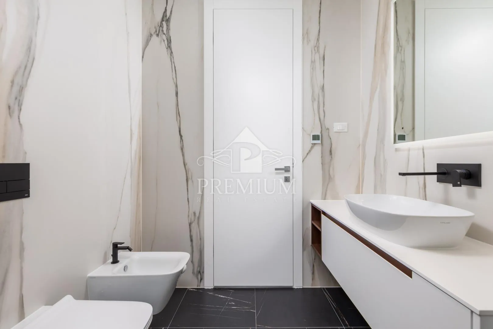 penthouse sa prekrasnim pogledom, lift, garaža - slika 23
