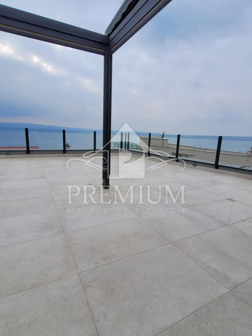 penthouse sa krovnom terasom, panoramski pogled, garaža - slika 33