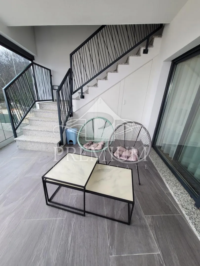 penthouse sa krovnom terasom, panoramski pogled, garaža - slika 22