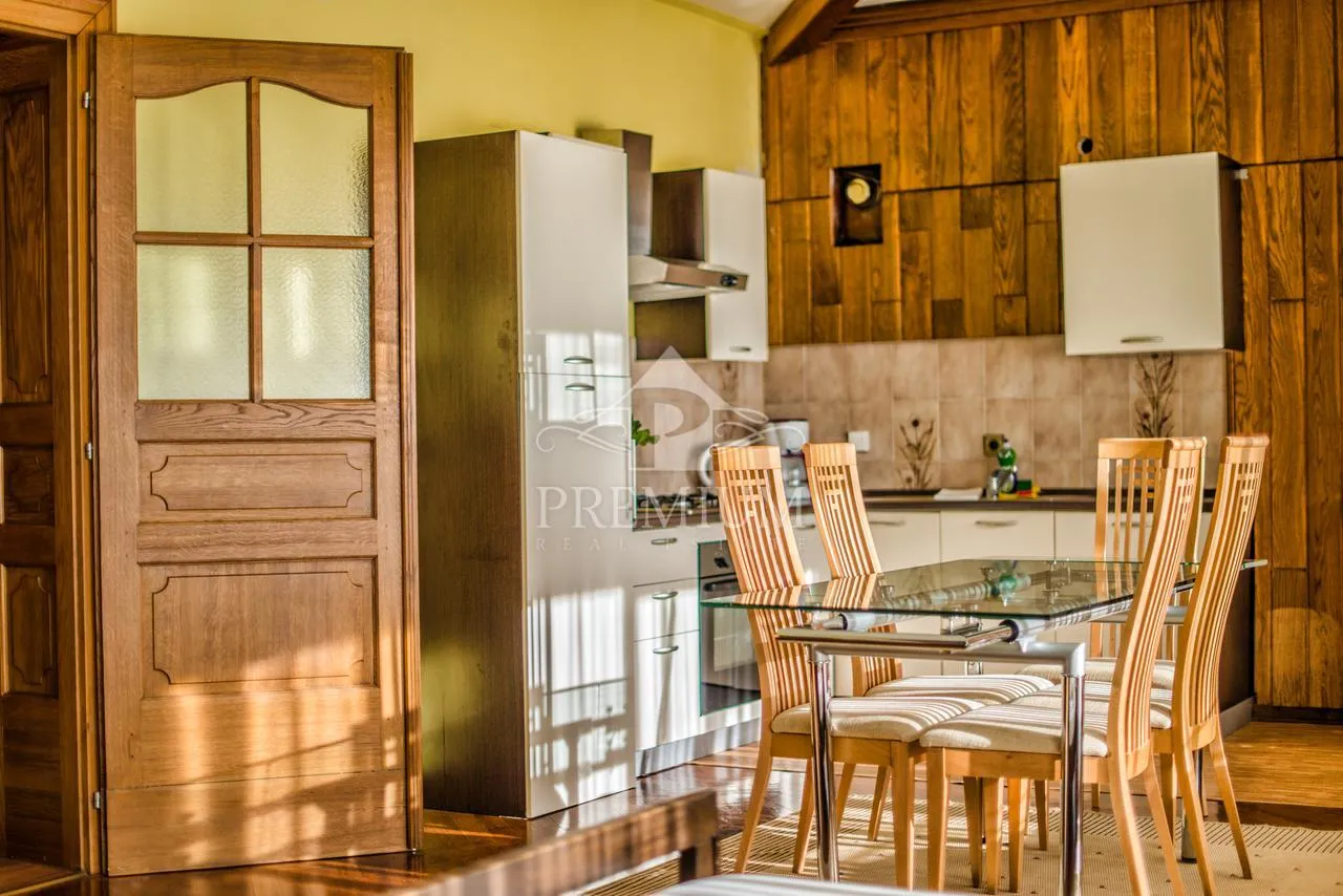 samostojeća apartmanska kuća sa prekrasnim pogledom - slika 34