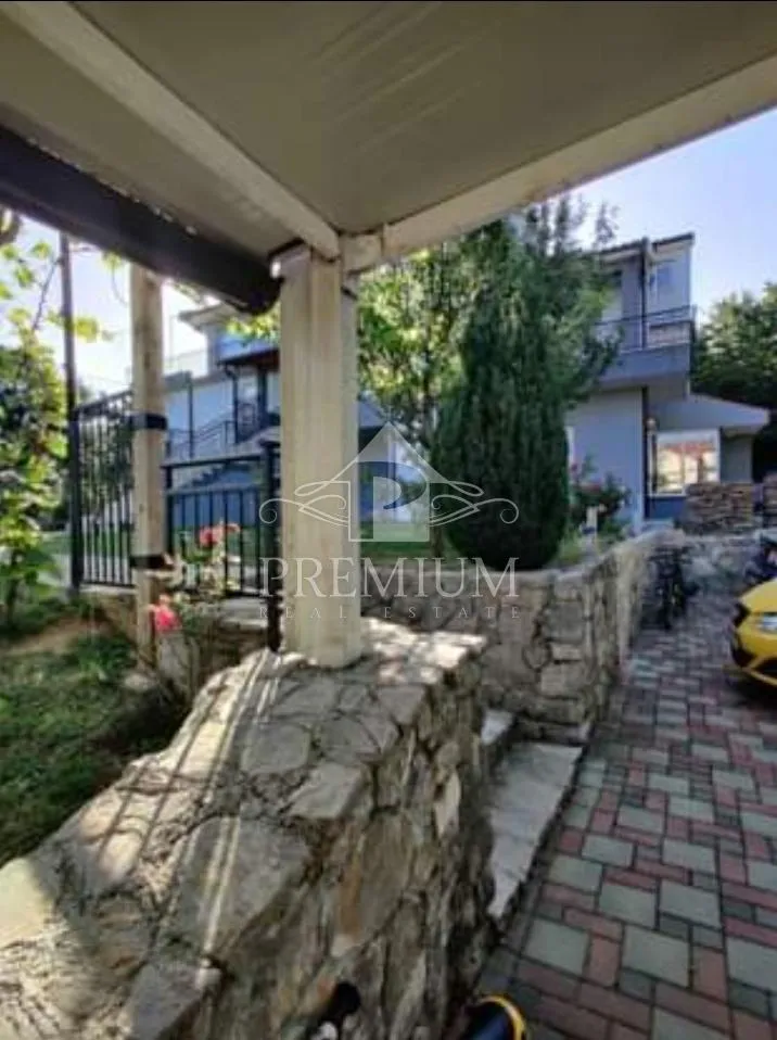 trosobni stan u novogradnji, parking - slika 16