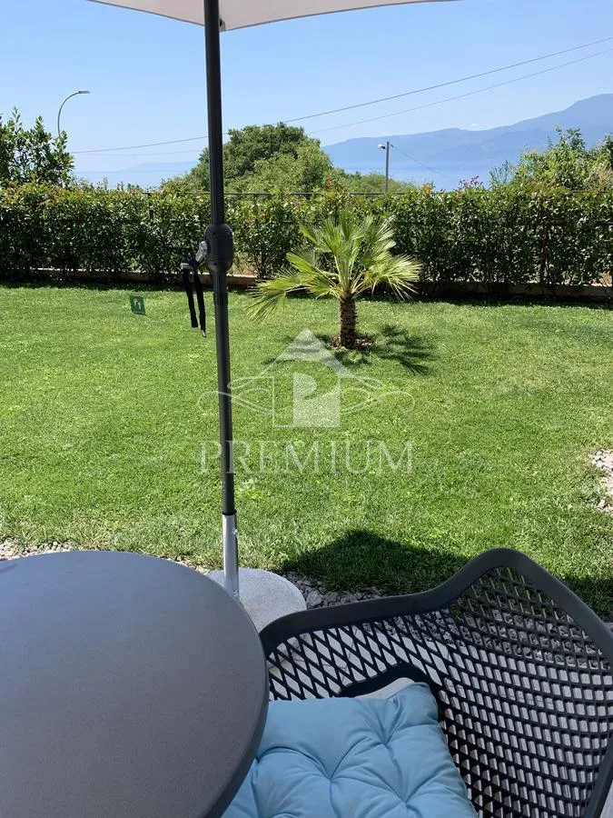 apartman na mirnoj lokaciji, novogradnja, parking, pogled - slika 26