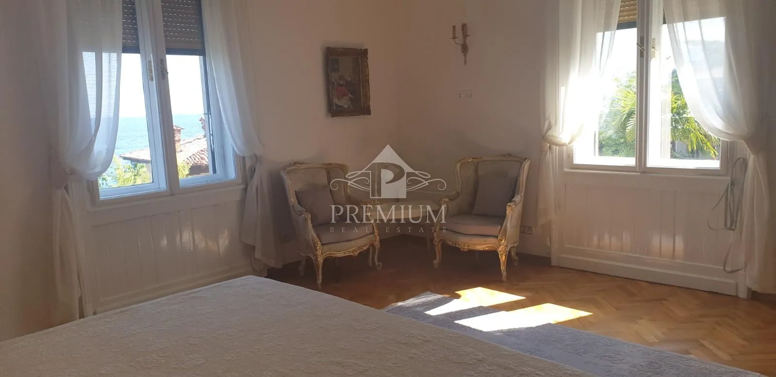 novouređeni stan u opatijskoj vili, 118 m2, prvi red - slika 19