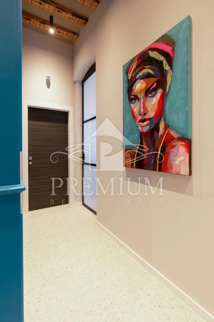 luksuzan stan, 160 m2, 2 app + 3 sobe - slika 57