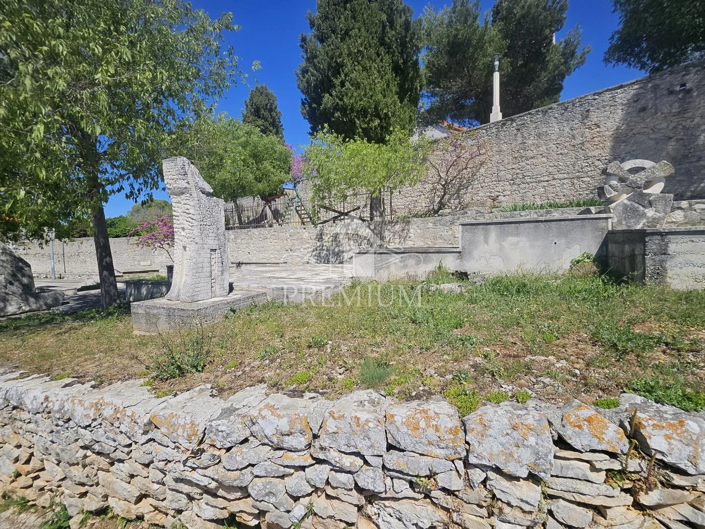 zemljište sa fascinantnim pogledom, lokacija odlična! - slika 17