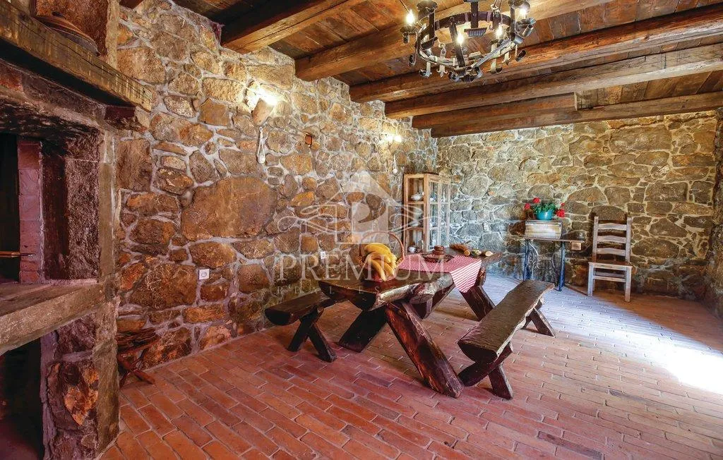 kuća s bazenom, pogled more - slika 47