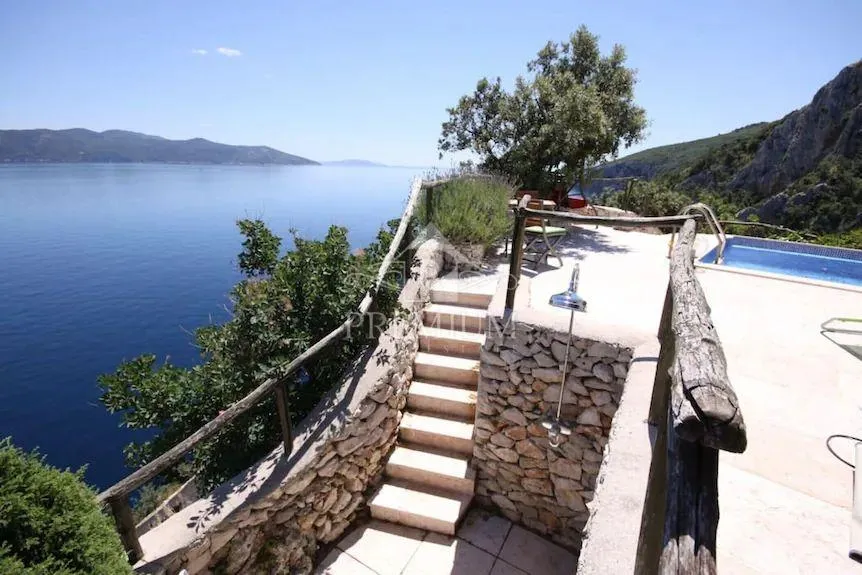 kuća na litici iznad mora, rijetkost u ponudi!!! - slika 54