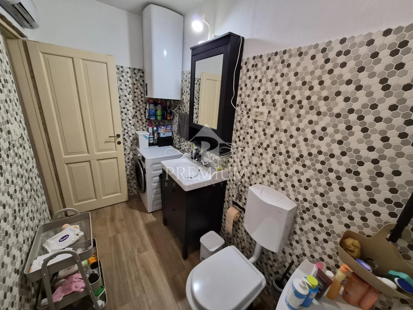 dvojna kuća sa potencijalom - slika 20