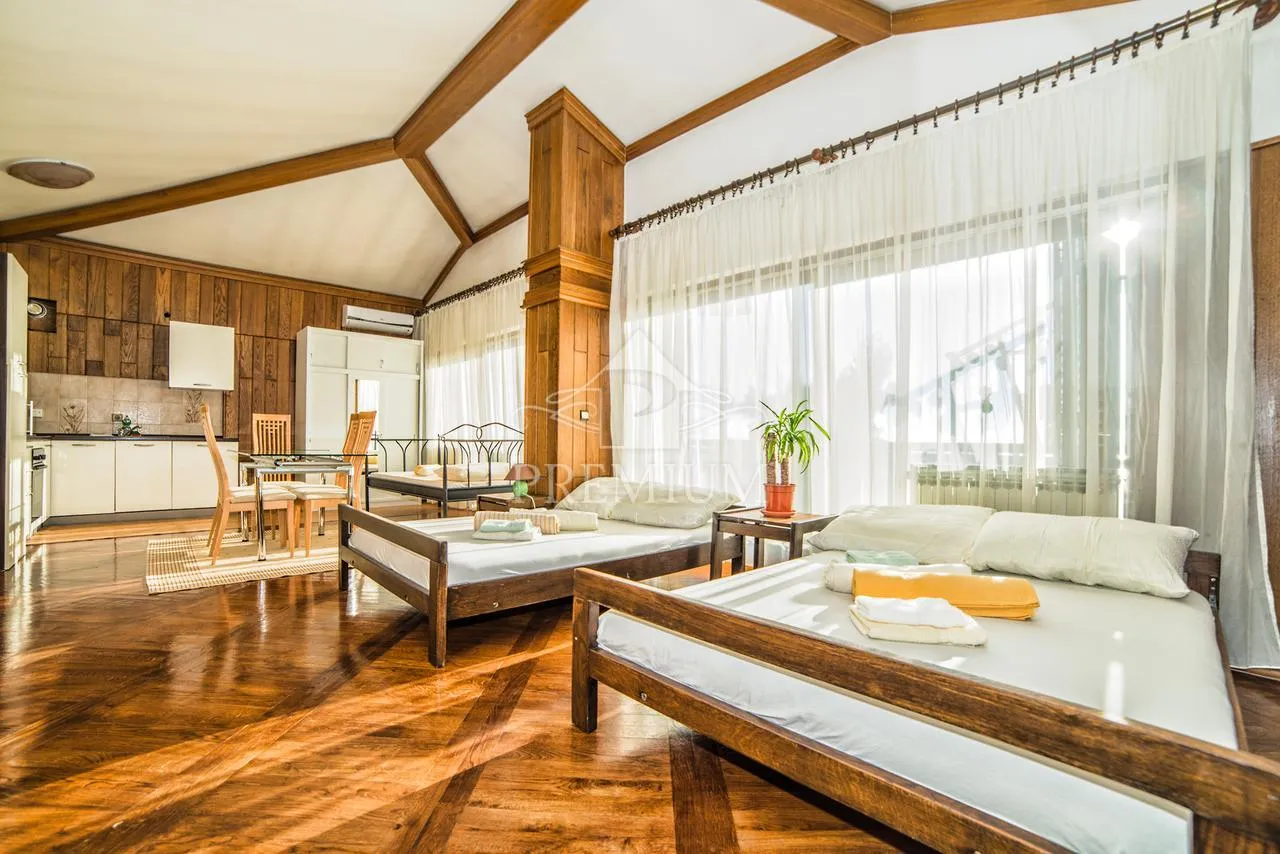 samostojeća apartmanska kuća sa prekrasnim pogledom - slika 17