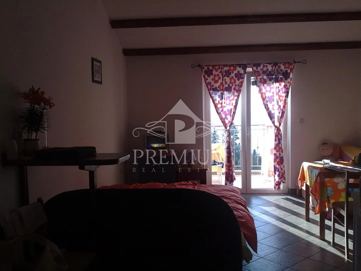 ičići - vila sa 7 stambenih jedinica, blizina mora - slika 28