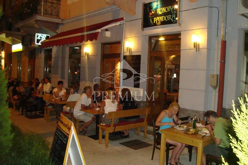 konoba u centru crikvenice, rijetkost na tržištu! - slika 7