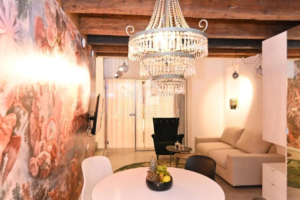 stan i apartman u centru opatije - slika 37