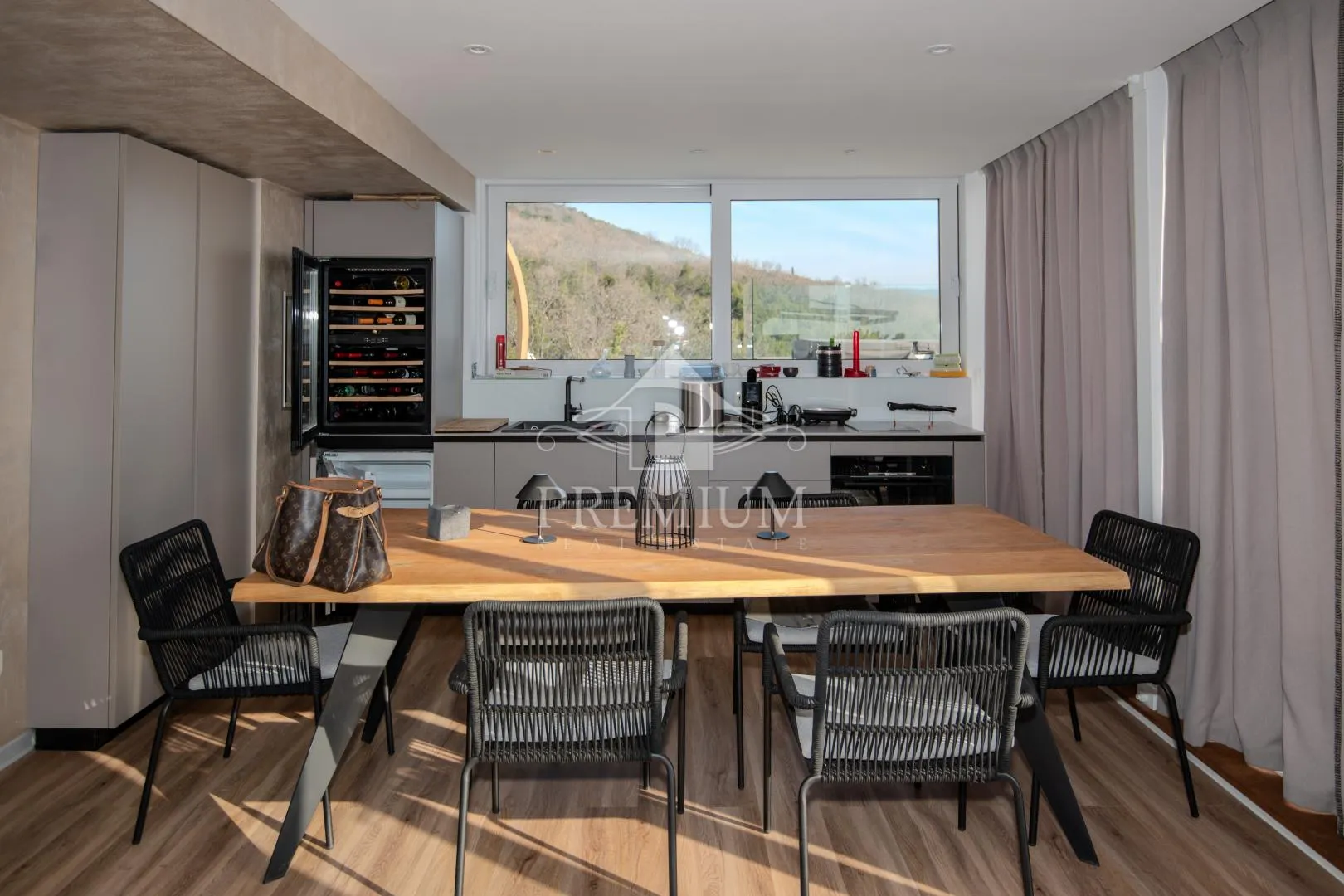 penthouse u novogradnji sa čarobnim pogledom - slika 37