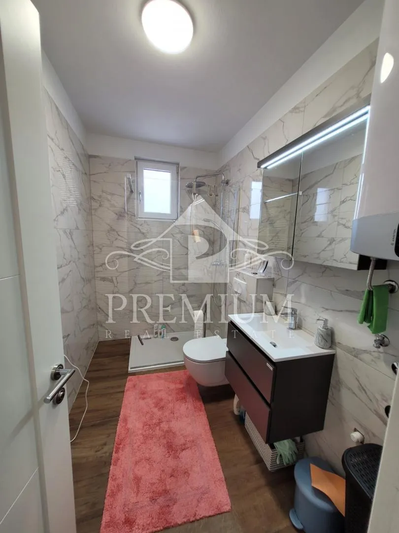 penthouse sa krovnom terasom, panoramski pogled, garaža - slika 20
