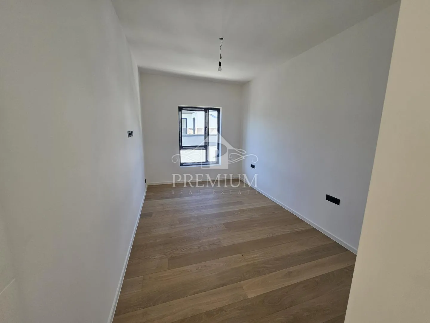 stan u novogradnji, garaža, lift, pogled - slika 12