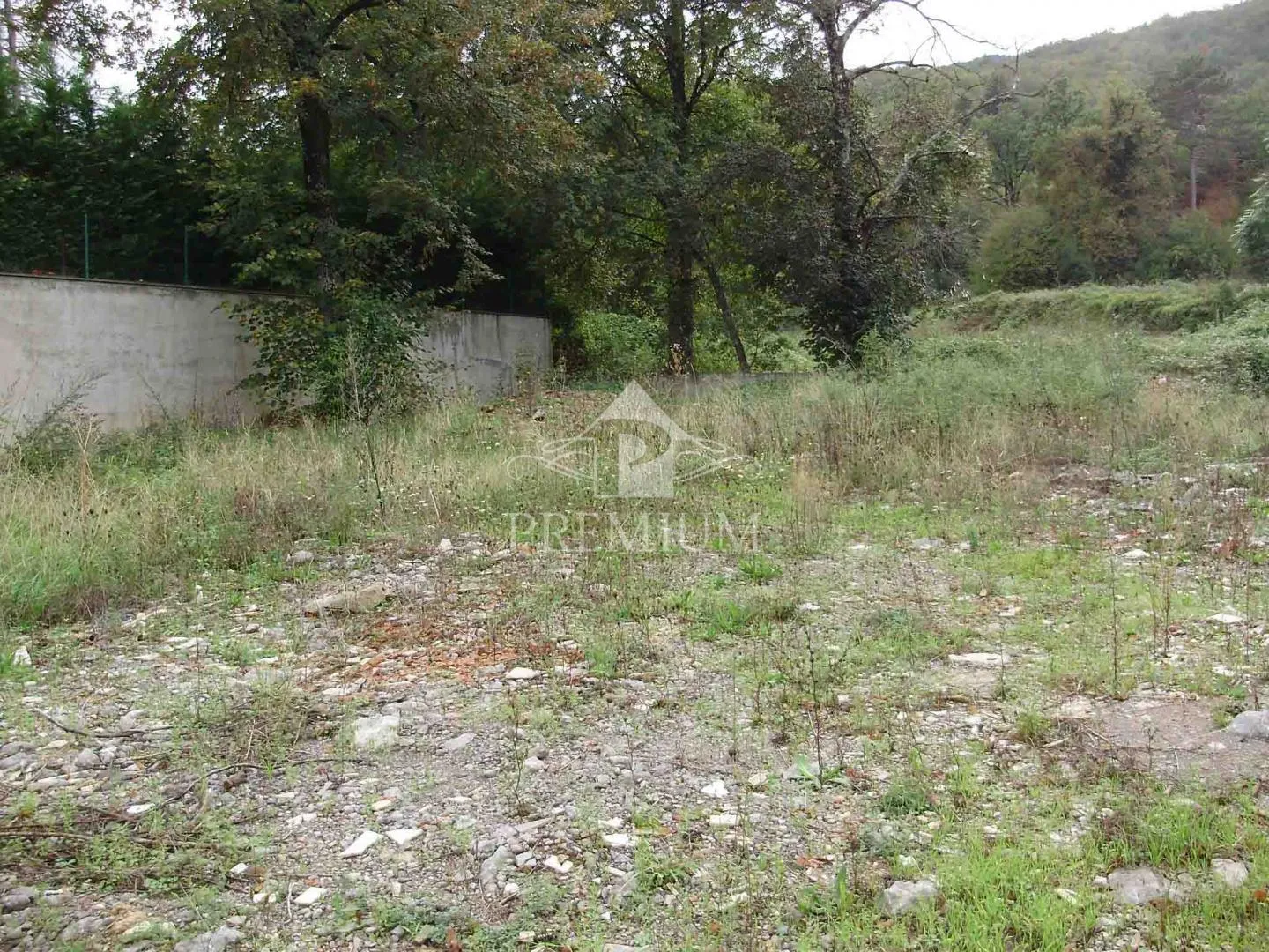 građevinsko zemljište 1578 m2, mirna lokacija - slika 2