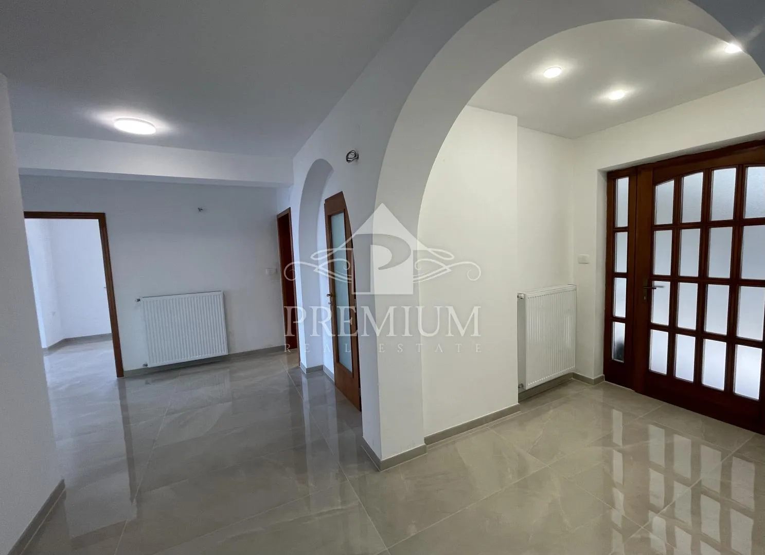 atraktivan stan 170,45 m2, na jedinstvenoj lokaciji, - slika 10