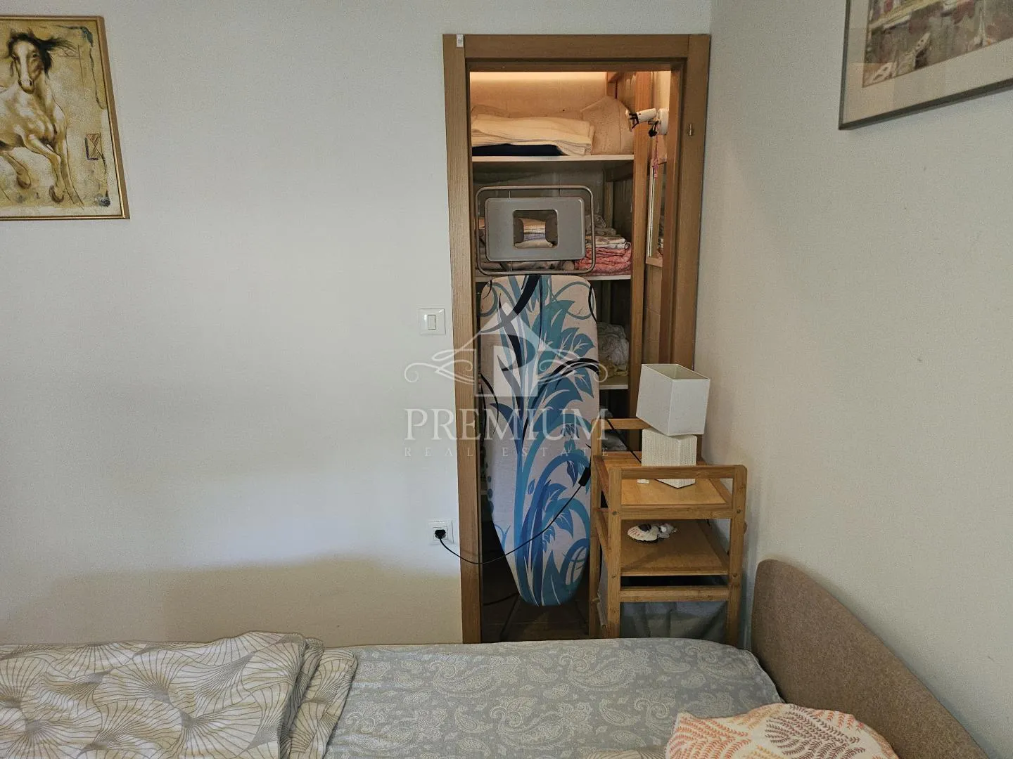 apartman sa parkingom blizu mora - slika 16