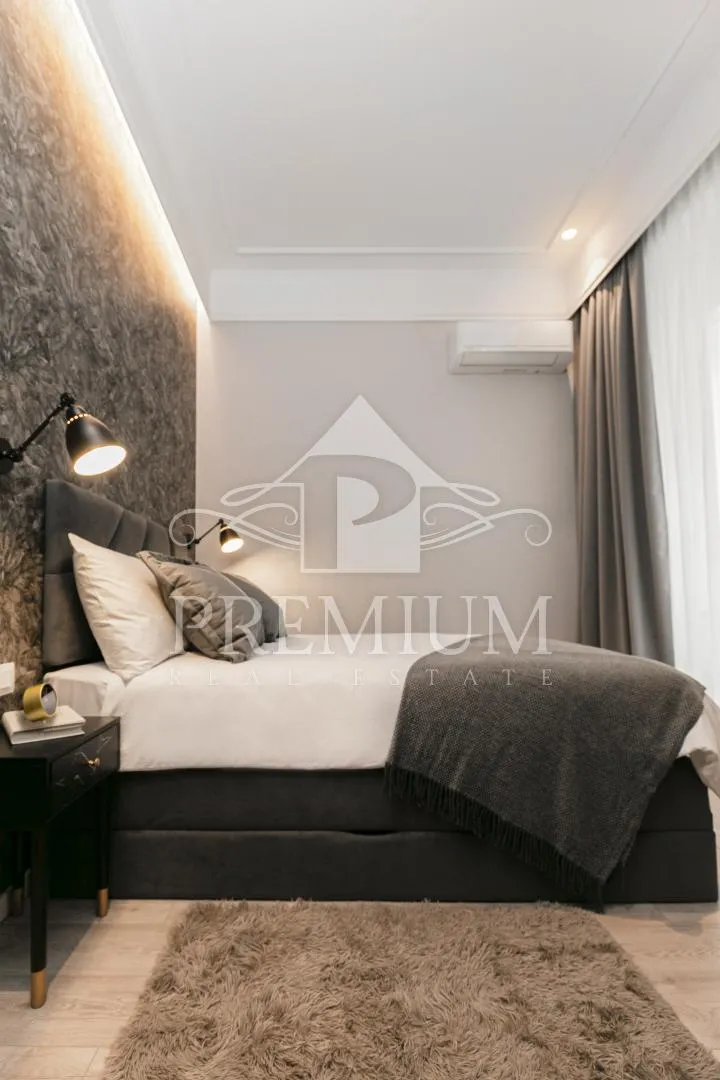 luksuzan stan, 160 m2, 2 app + 3 sobe - slika 14
