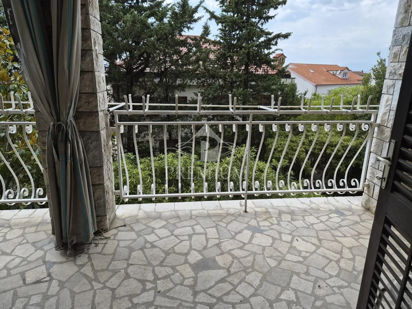kuća pogodna za turizam - slika 9