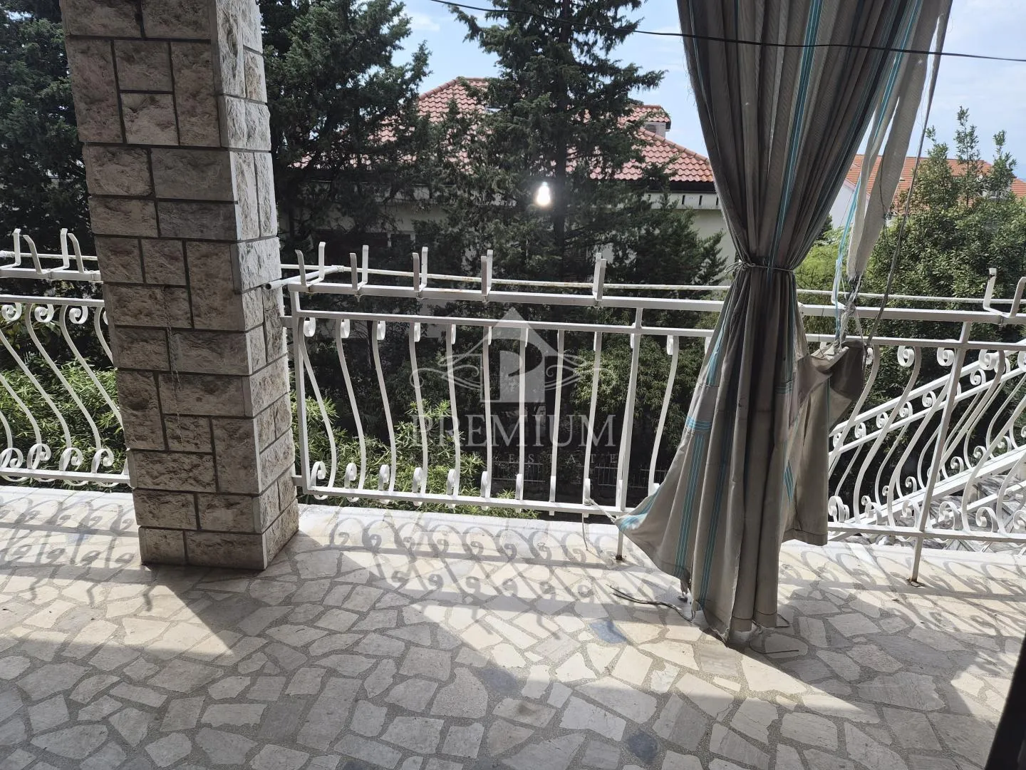 kuća pogodna za turizam - slika 21