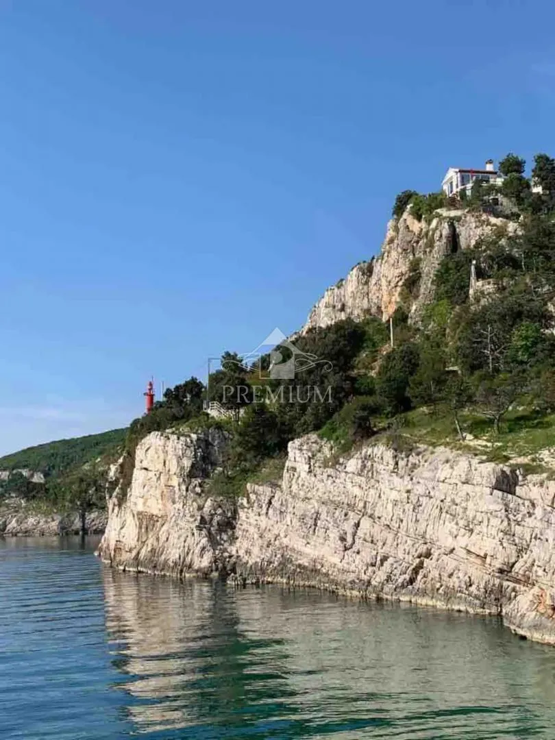 kuća na litici iznad mora, rijetkost u ponudi!!! - slika 59
