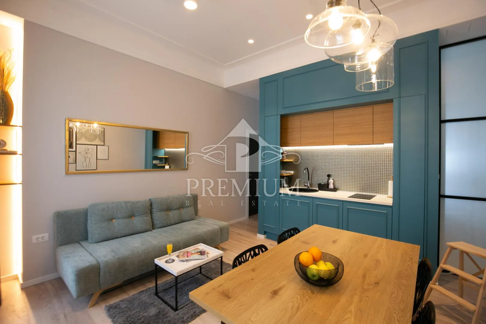 luksuzan stan, 160 m2, 2 app + 3 sobe - slika 42