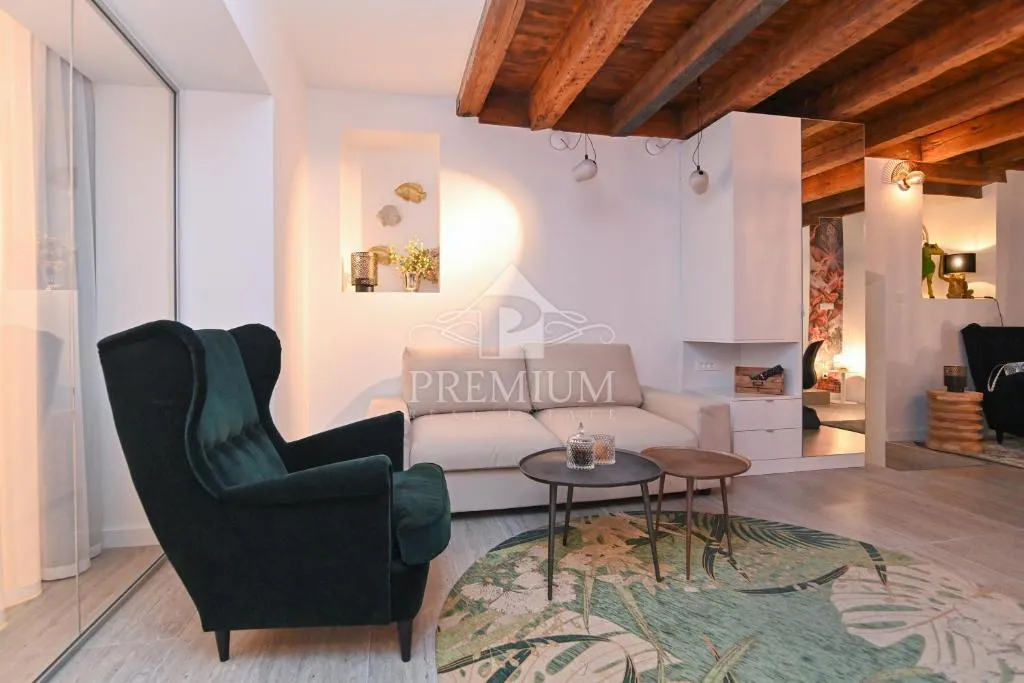 stan i apartman u centru opatije - slika 34