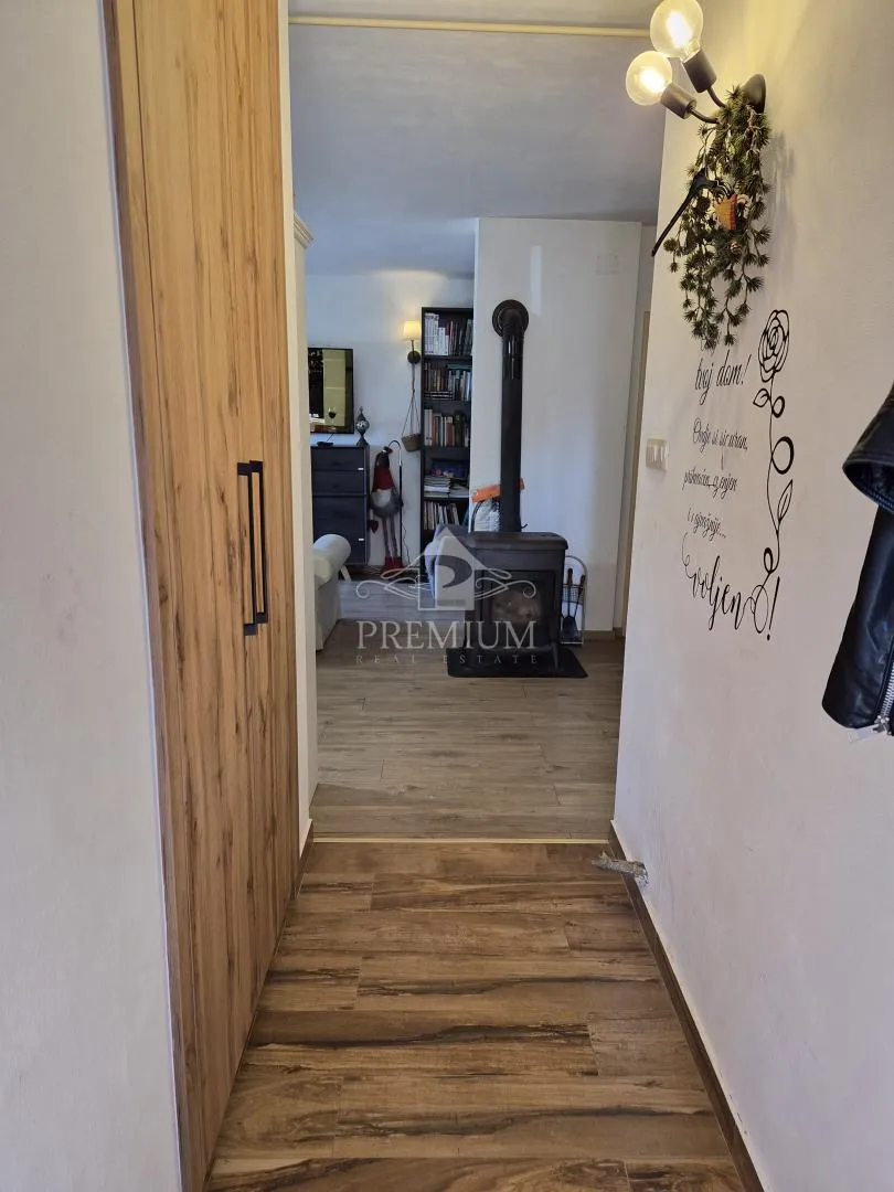dvojna kuća sa potencijalom - slika 12