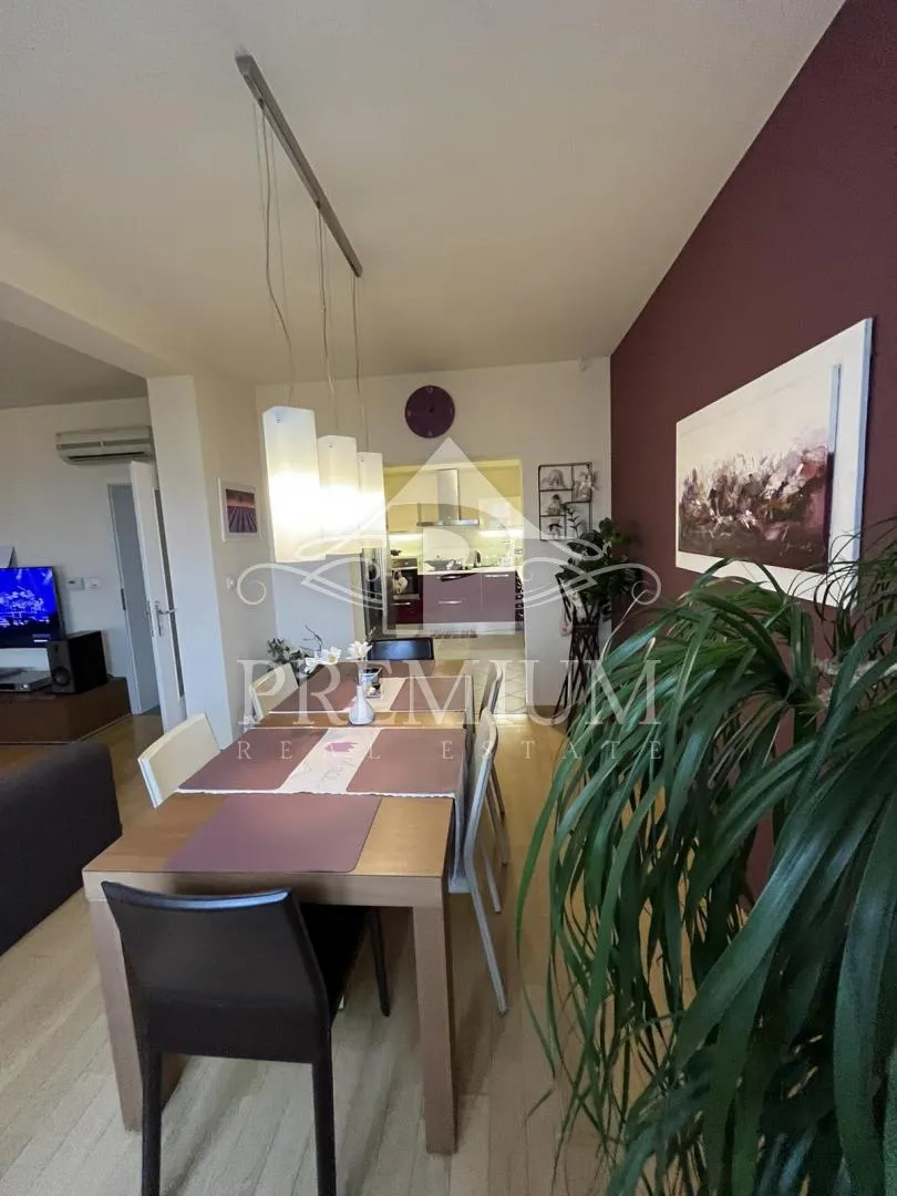 stan u novogradnji, 91 m2, pogled more - slika 9