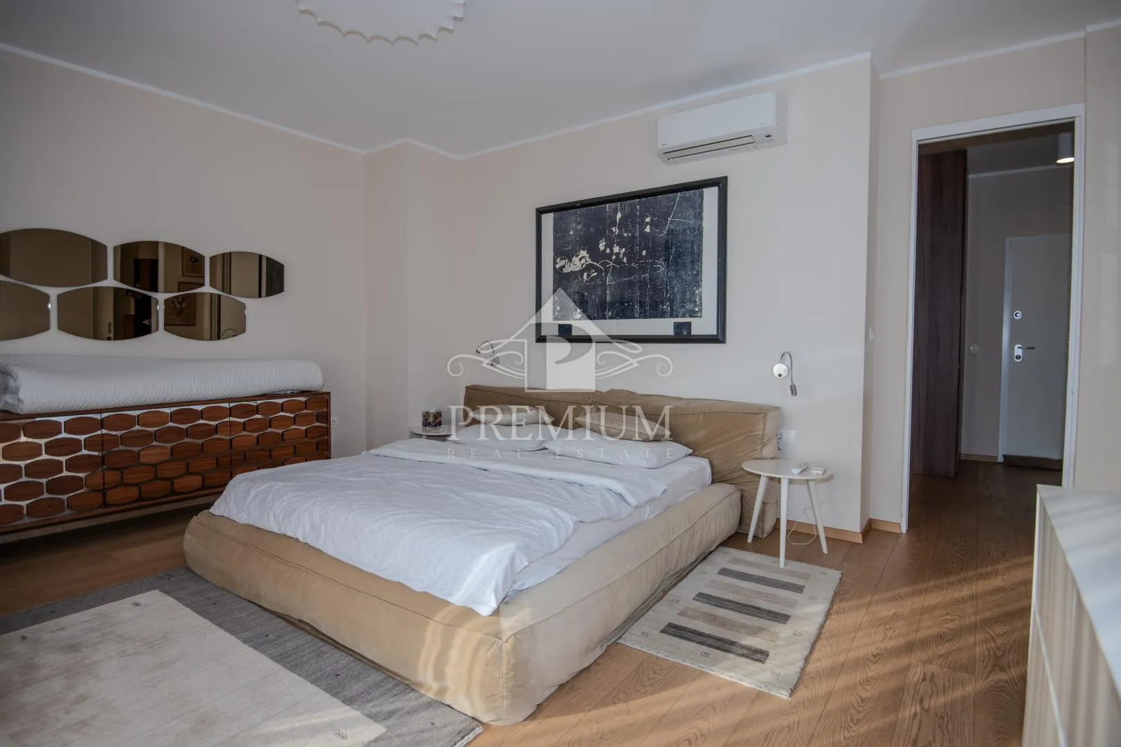 penthouse u novogradnji sa čarobnim pogledom - slika 22