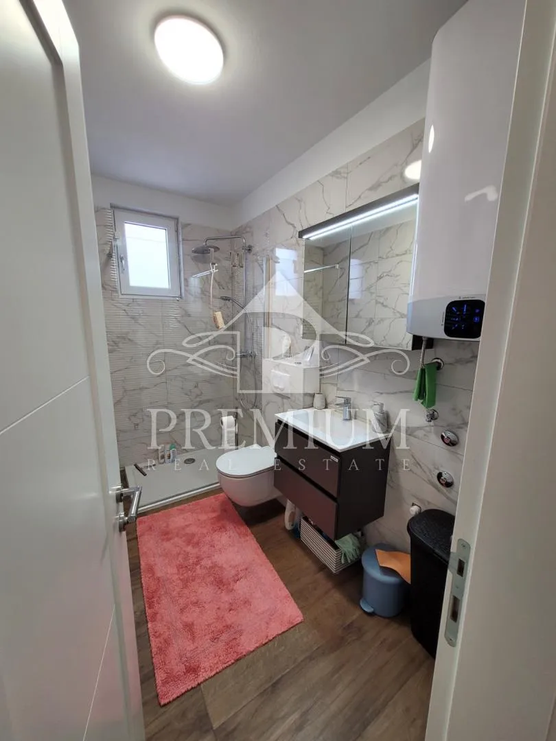 penthouse sa krovnom terasom, panoramski pogled, garaža - slika 19